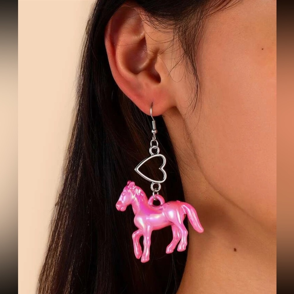 🐎 Awesome Large Iridescent Horse Pony Heart Drop Earrings ❤️